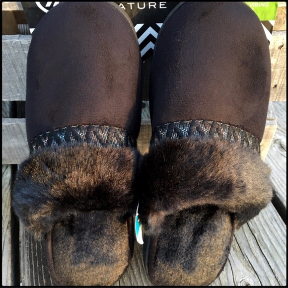 Isotoner Black Microsuede Slippers! NEW! - Picture 5 of 10